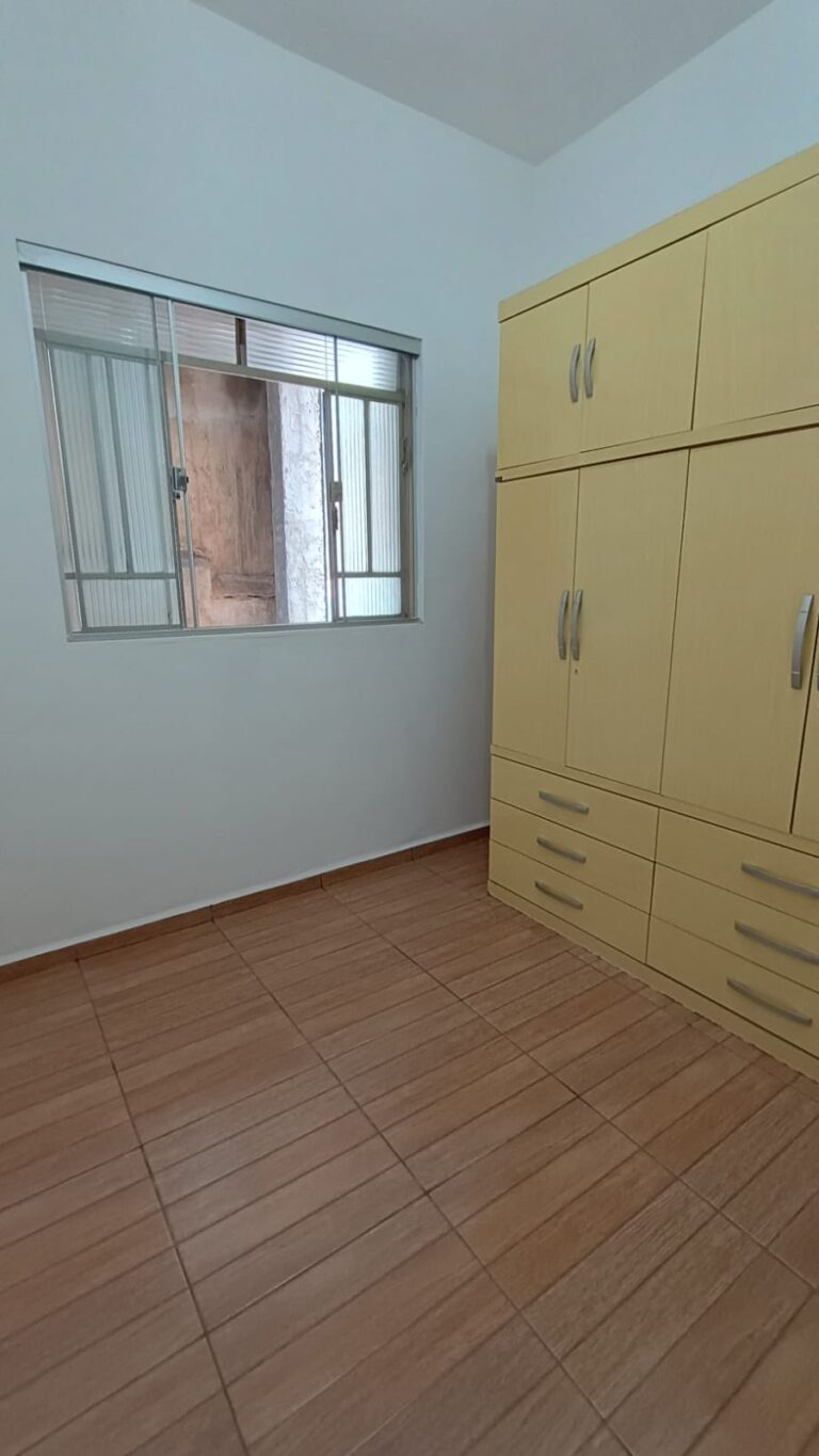 02e25040-6cb7-4cd8-ba76-28706c75d570