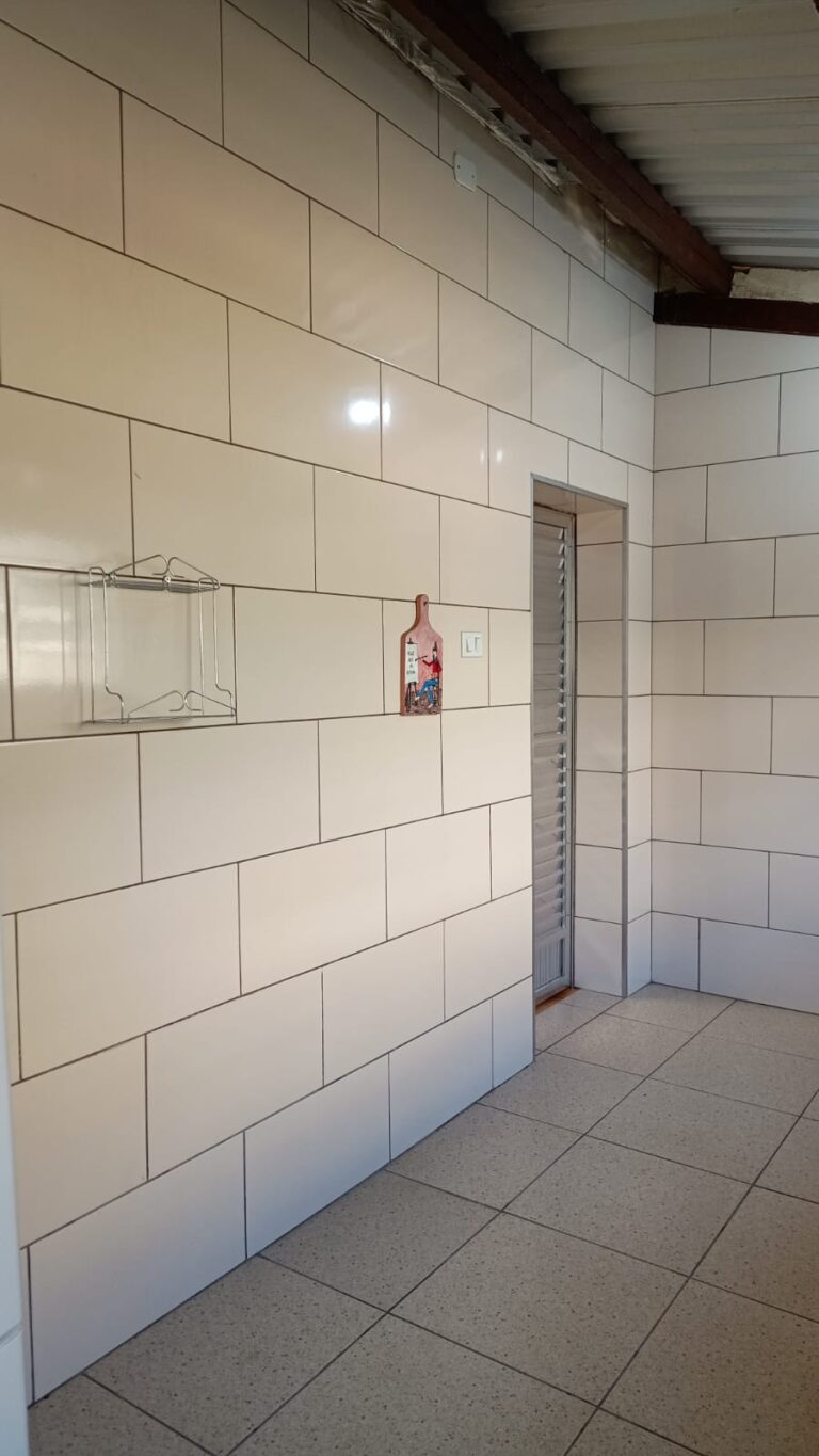 a0ee8029-c632-45a4-854d-92e1c0f7f648