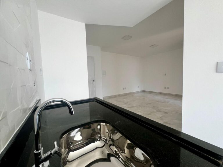 23d7fc5c-7767-4446-9754-7264b2b0387e